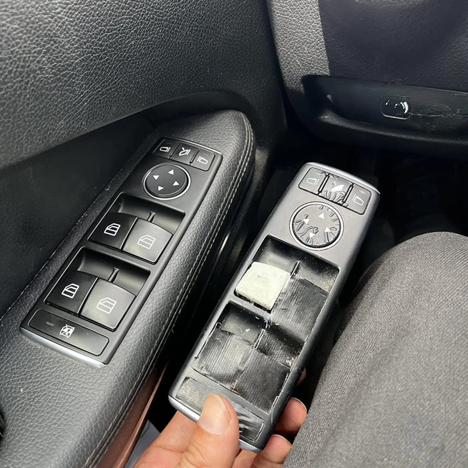 Twowinds - Interruptor Elevalunas A2128208310 Compatible con Mercedes W204, W212, C207, A207 - Botón Ventana - Botonera Ventanilla - Ajuste Retrovisor Negro Manual Pulsador