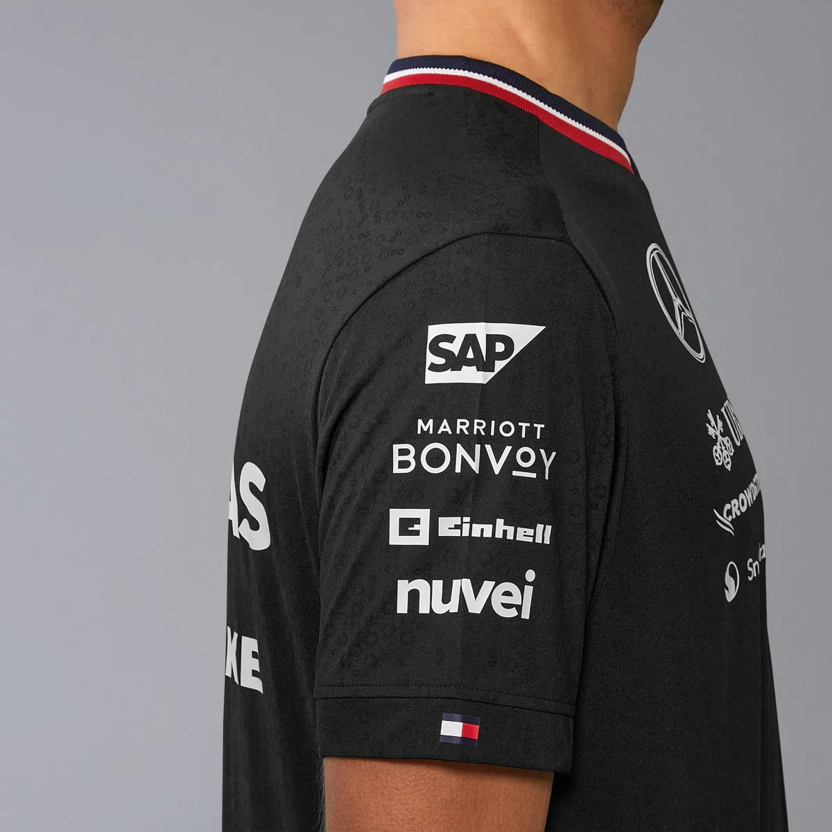 Mercedes AMG Petronas Camiseta Equipo Hombre F1 2024 - Negro - Tamaño: L