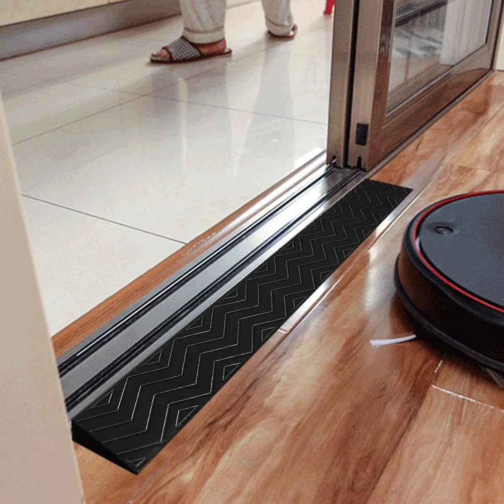Genérico Rampa portátil Antideslizante de 5,5 cm para sillas de Ruedas - Acceso Interior/Exterior a umbrales para baños, Puertas, supermercados y garajes - Ayuda para la Movilidad Segura y Duradera
