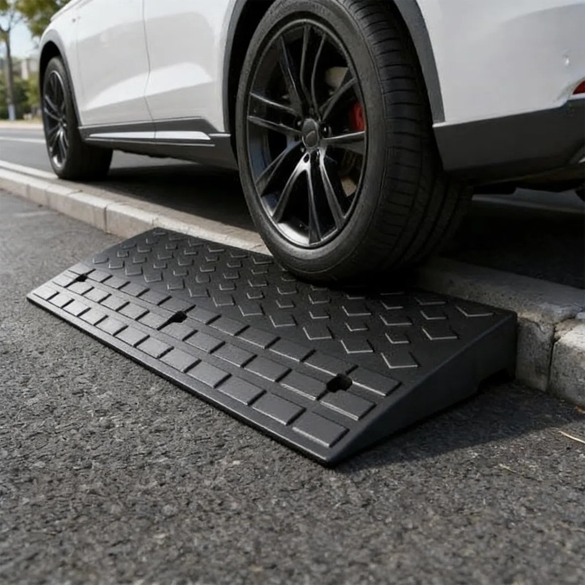 Rampa de Acceso para vehículos de 3,9"/4,3" de Altura - Kit de rampa de umbral de Goma Resistente - para muelles de Carga, garajes, aceras, Camiones, Scooters, Motocicletas y movil