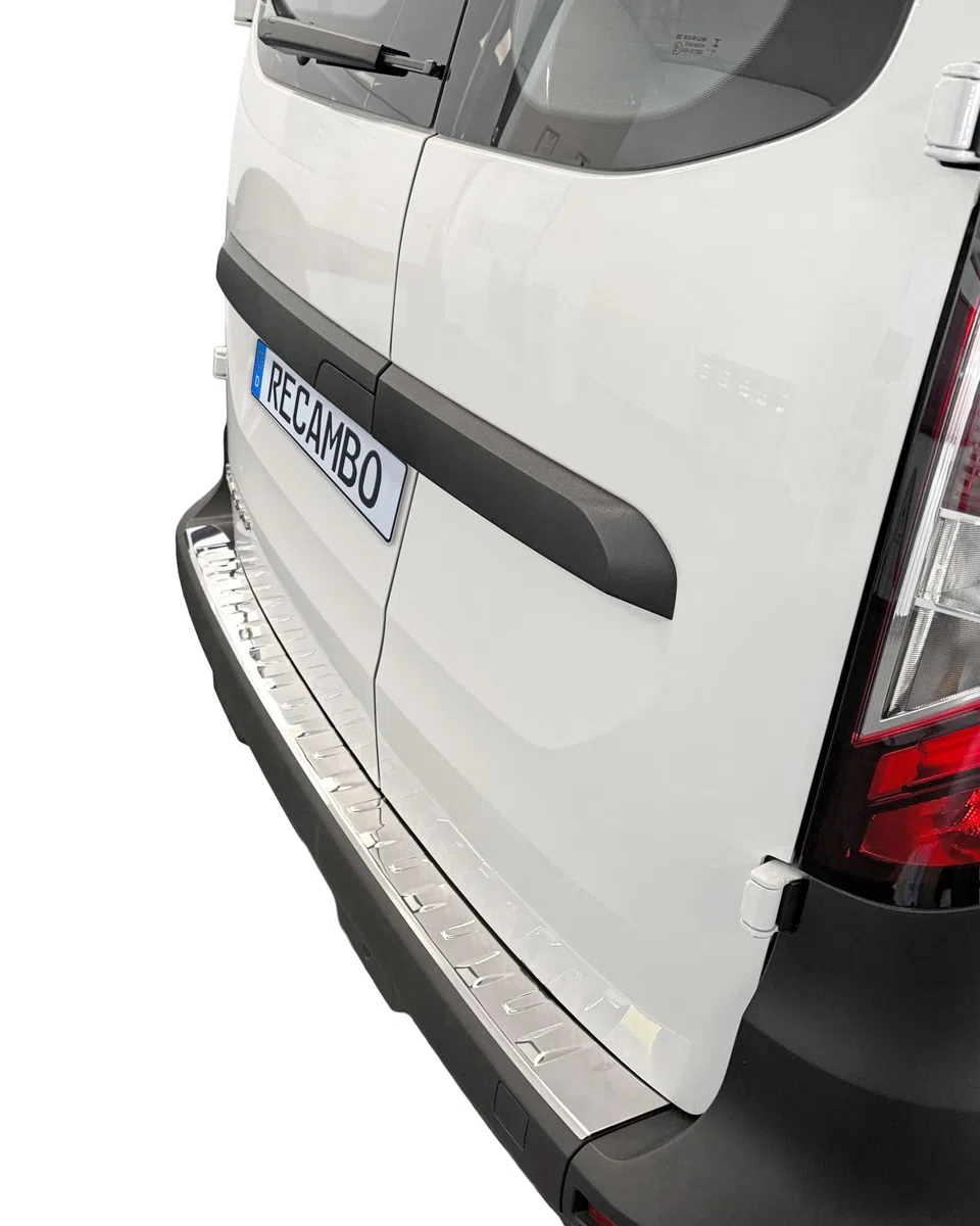 RECAMBO Protector de parachoques de acero inoxidable cromado apto para Renault Kangoo III a partir de 2021 – Protección contra arañazos, contorno perfecto, acero inoxidable, base de cinta adhesiva