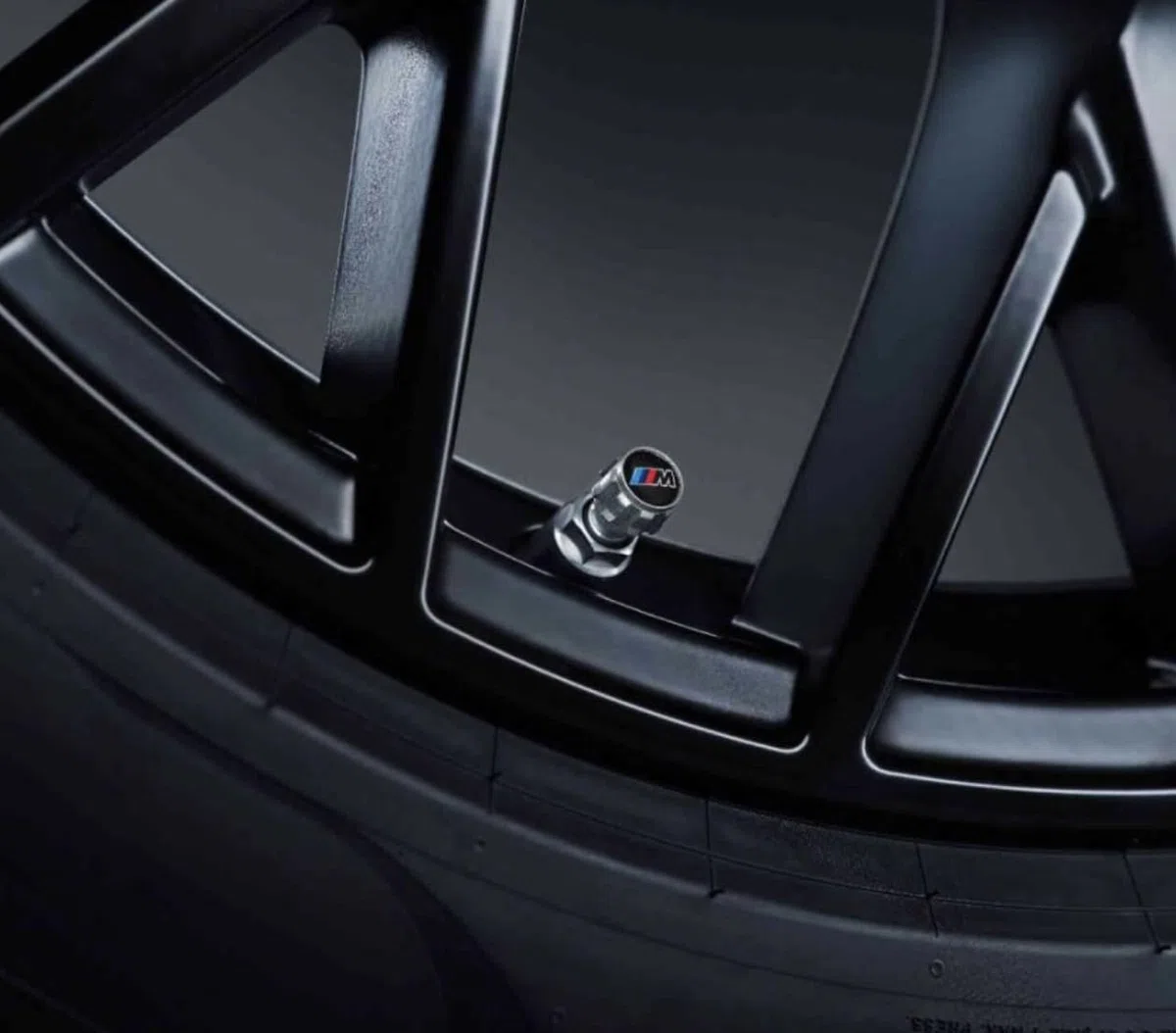 BMW Original Juego de Tapones de Válvula con Logotipo M Performance, Acabado en Cromo, Set de 4 Piezas