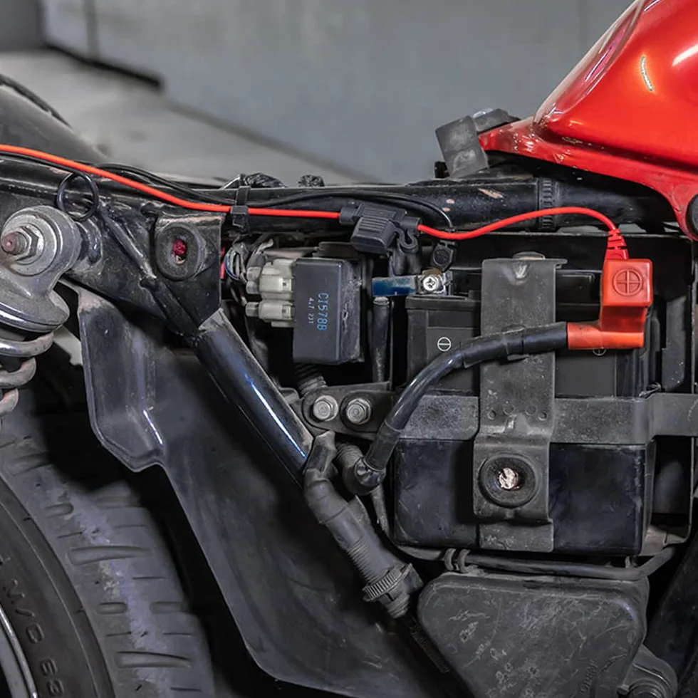 Quad Lock Adaptador USB Inteligente Impermeable de 12 V para Motos, Barcos y Caravanas